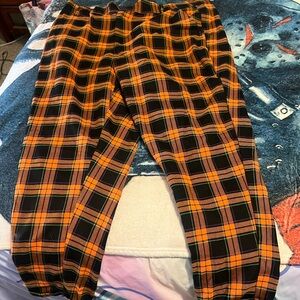 Women’s hot topic pants size 2x